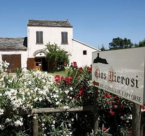 Les vins corses du Clos Nicrosi